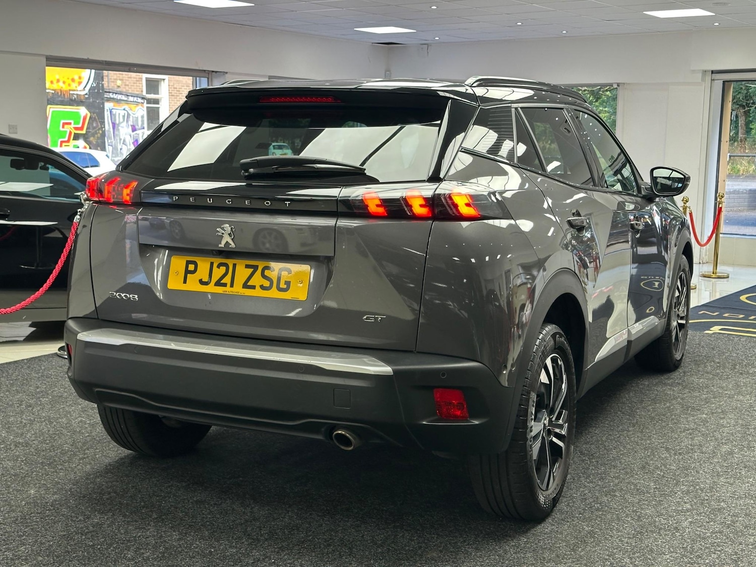 Used Peugeot 2008 2021 for sale - 76584539: Photo 3