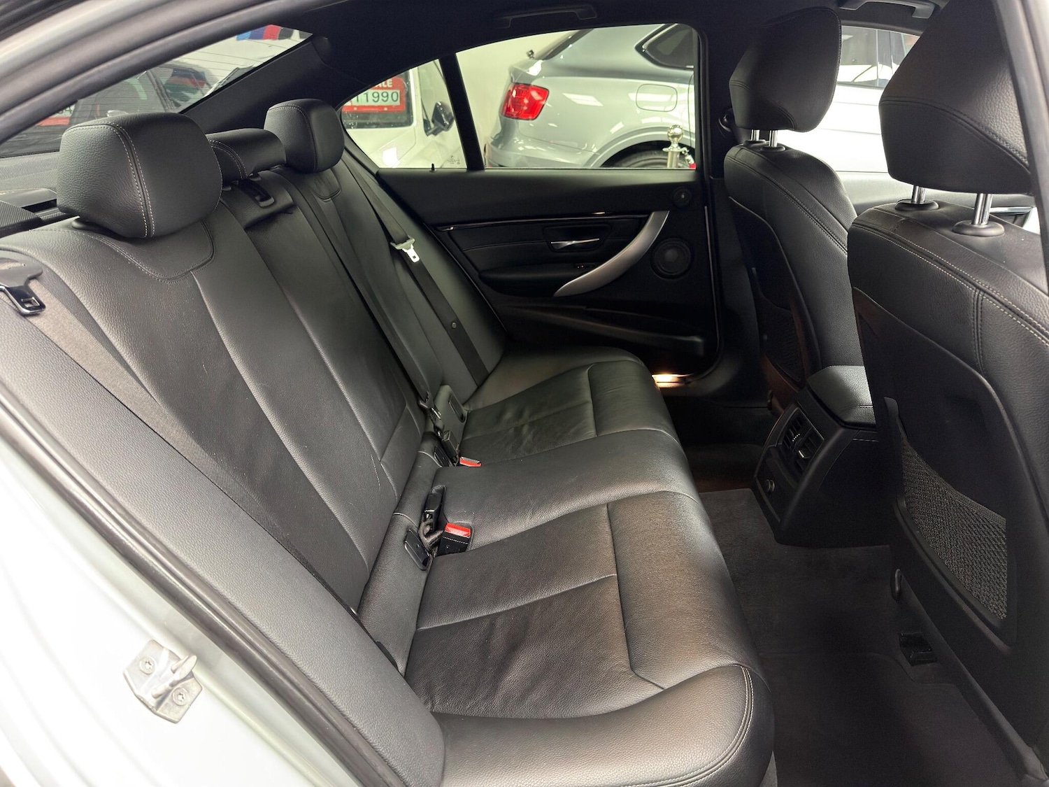 Used BMW 3 Series 2018 for sale - 76964661: Photo 11