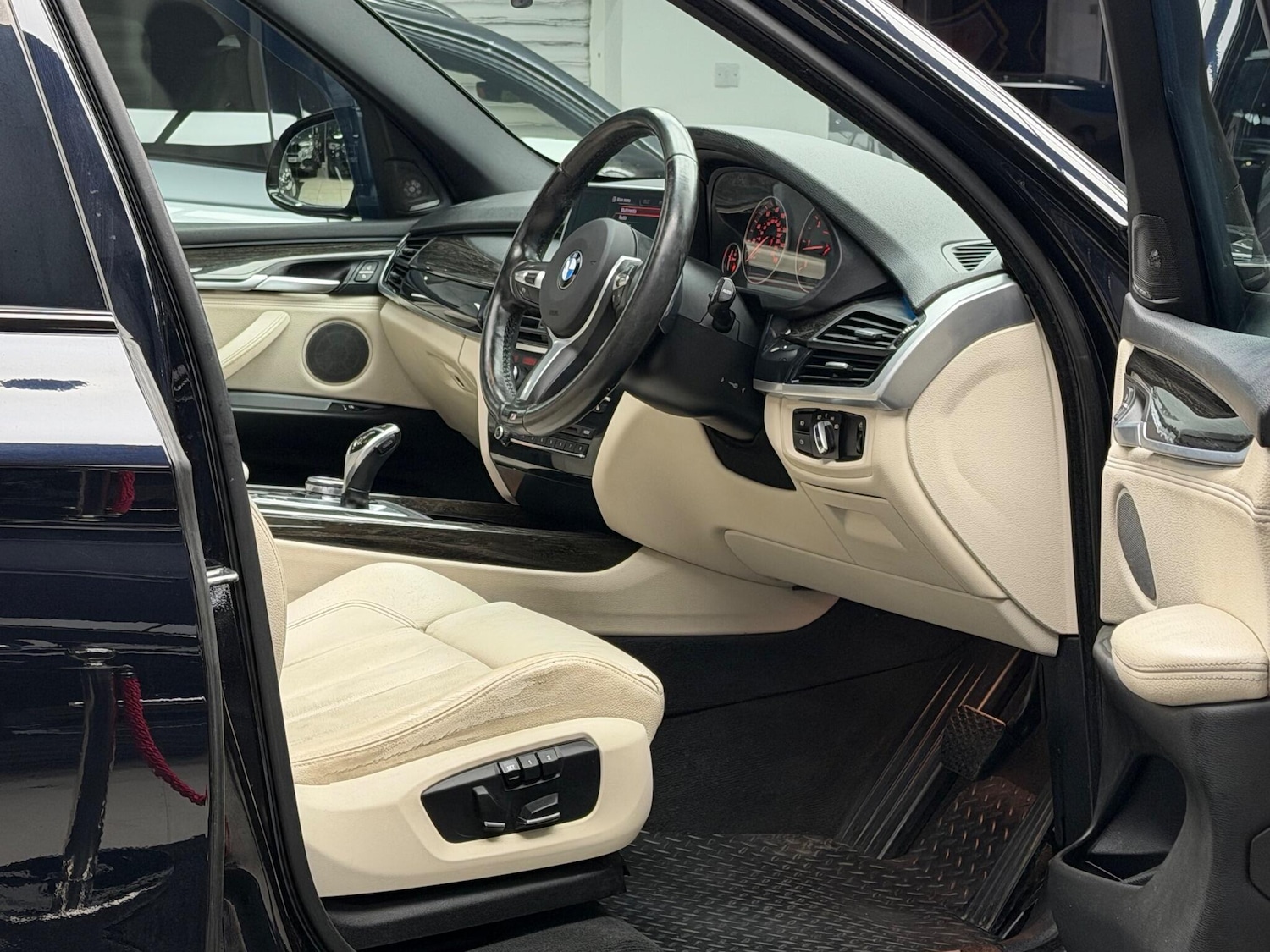 Used BMW X5 2015 for sale - 77015744: Photo 7