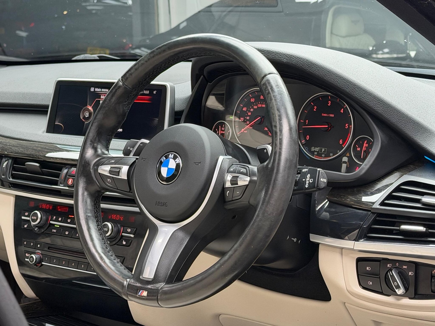 Used BMW X5 2015 for sale - 77015744: Photo 9