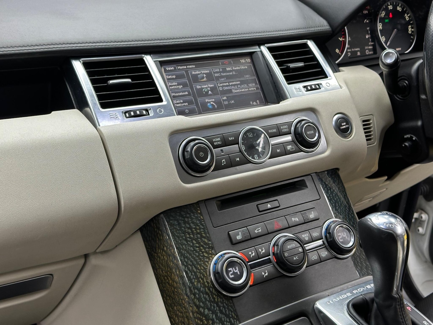 Used Land Rover Range Rover Sport 2012 for sale - 76689716: Photo 17