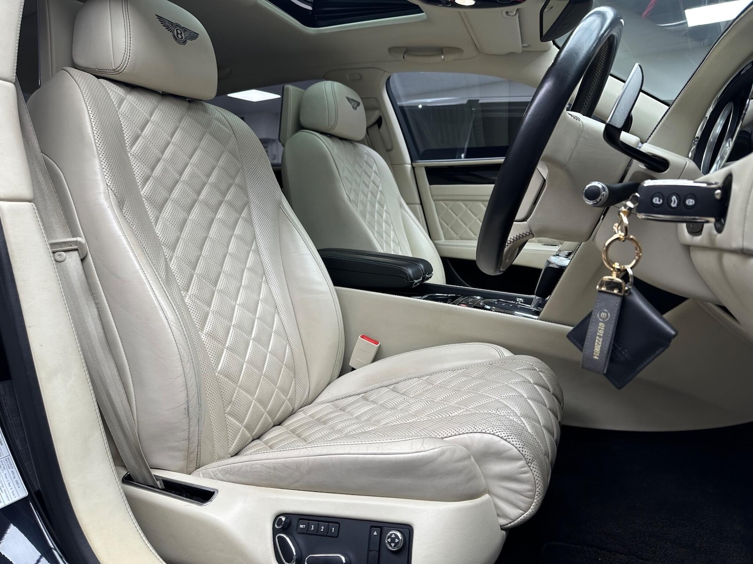 Used Bentley Flying Spur for sale - 77659094: Photo 10