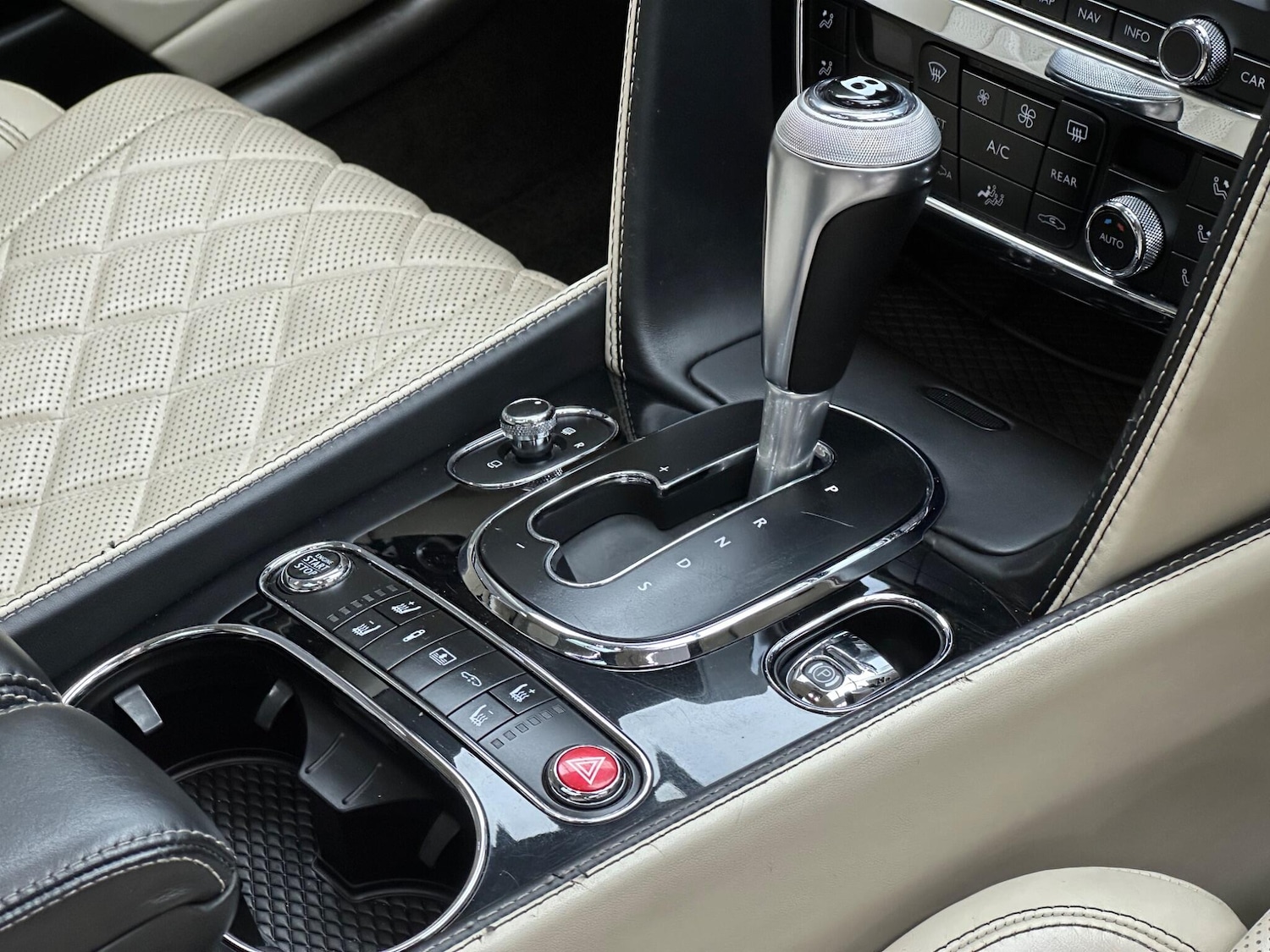 Used Bentley Flying Spur for sale - 77659094: Photo 19