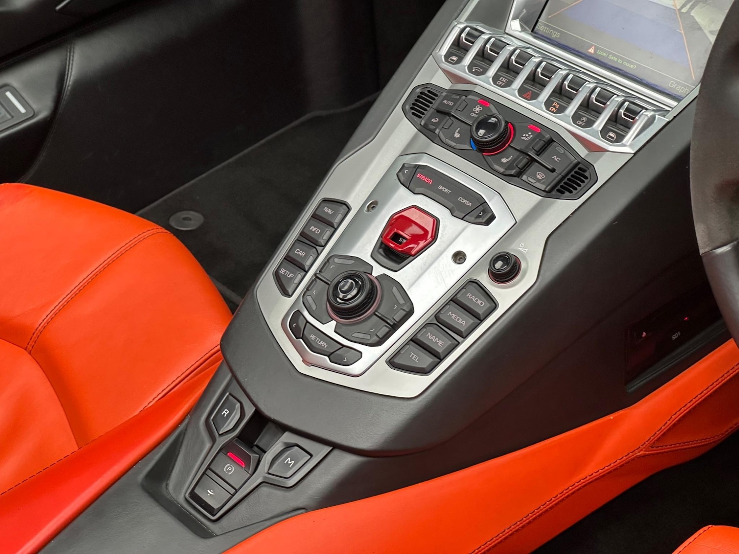 Used Lamborghini Aventador for sale - 76585432: Photo 13