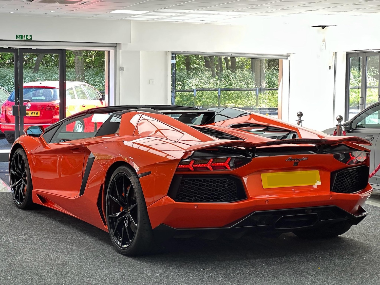Used Lamborghini Aventador for sale - 76585432: Photo 4