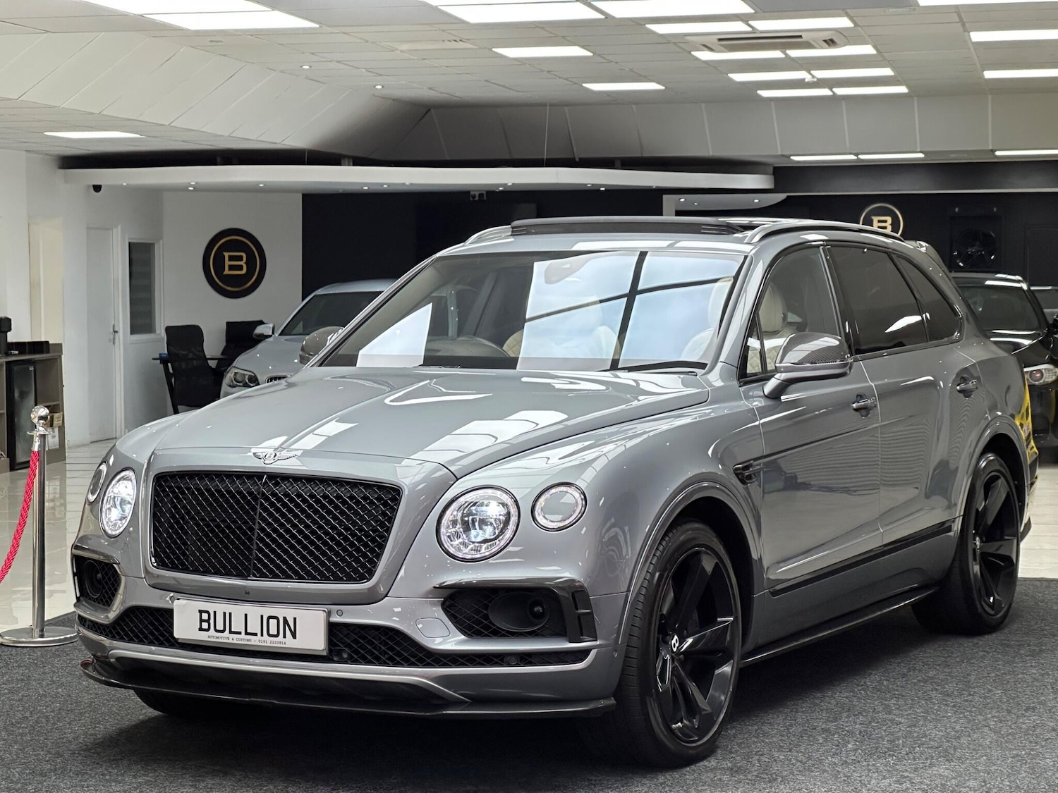 Used Bentley Bentayga 2018 for sale - 76584270: Photo 2