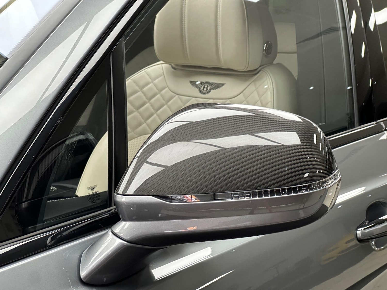 Used Bentley Bentayga 2018 for sale - 76584270: Photo 30