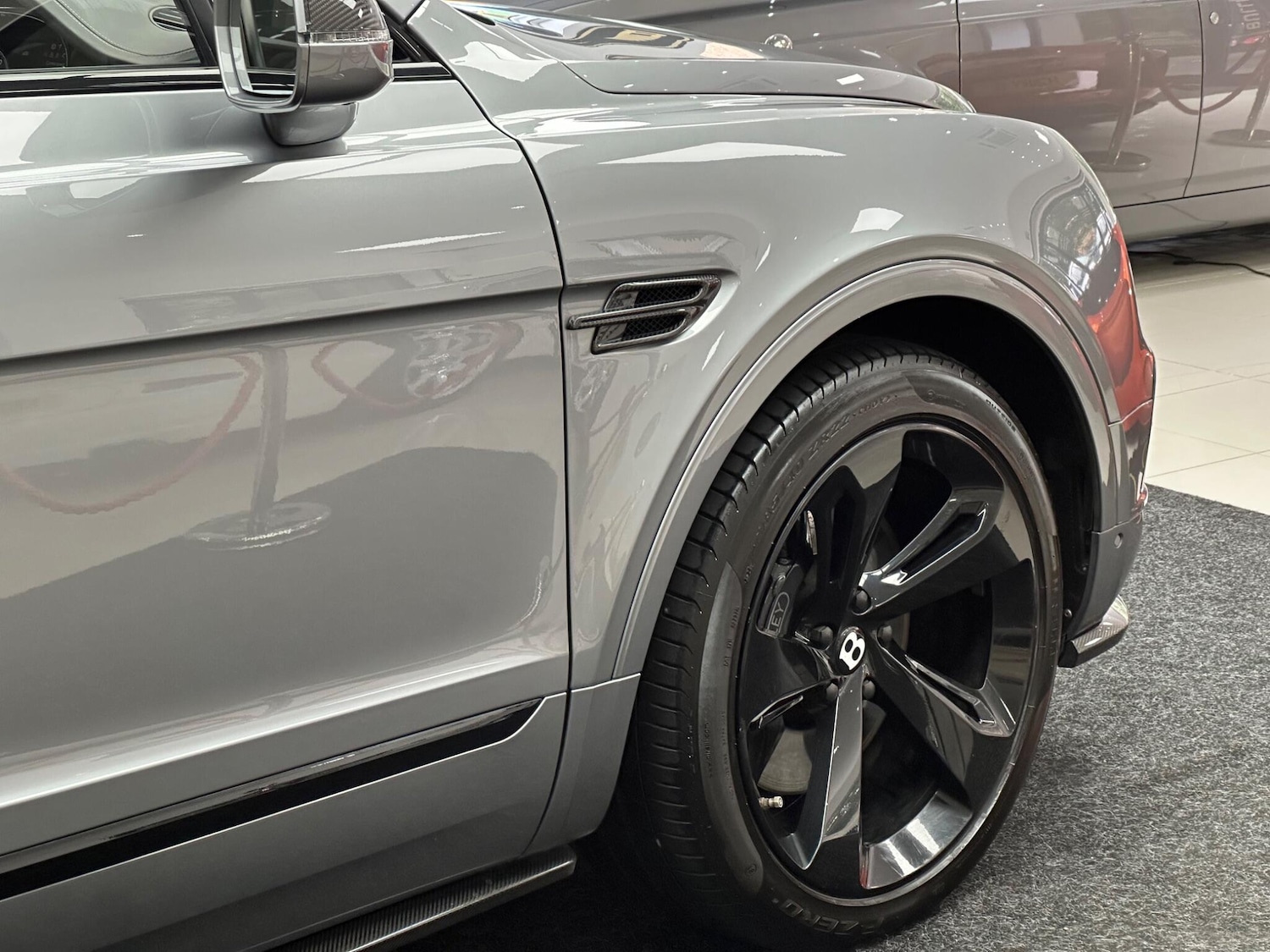 Used Bentley Bentayga 2018 for sale - 76584270: Photo 34