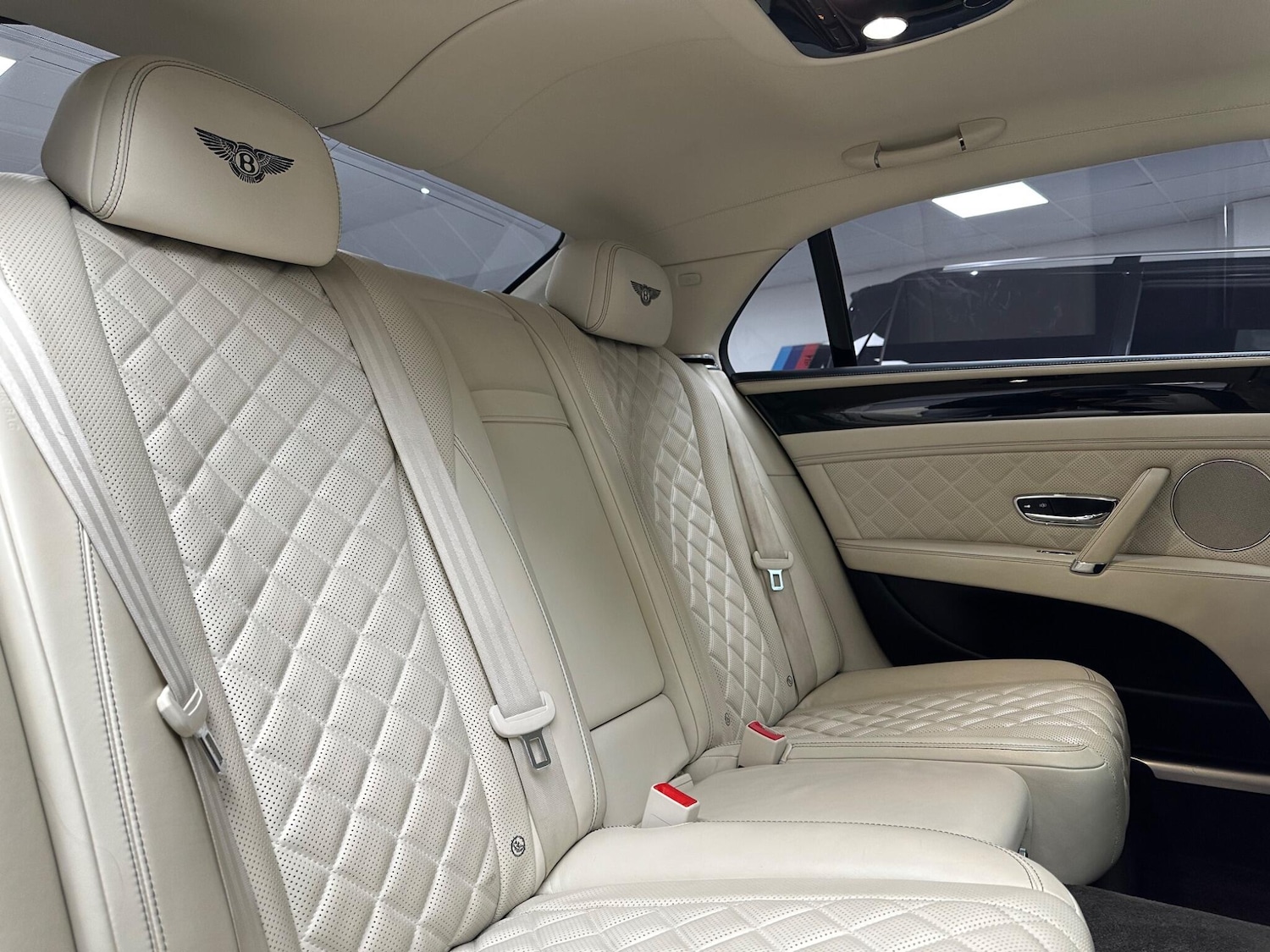 Used Bentley Flying Spur 2017 for sale - 76585149: Photo 14