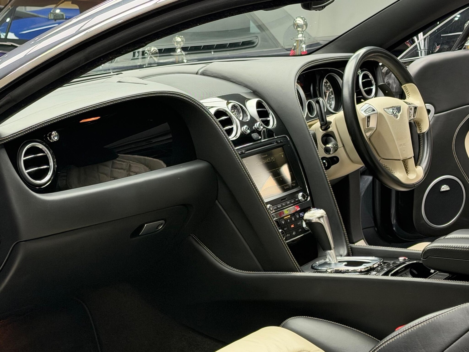 Used Bentley Continental 2014 for sale - 77229823: Photo 12