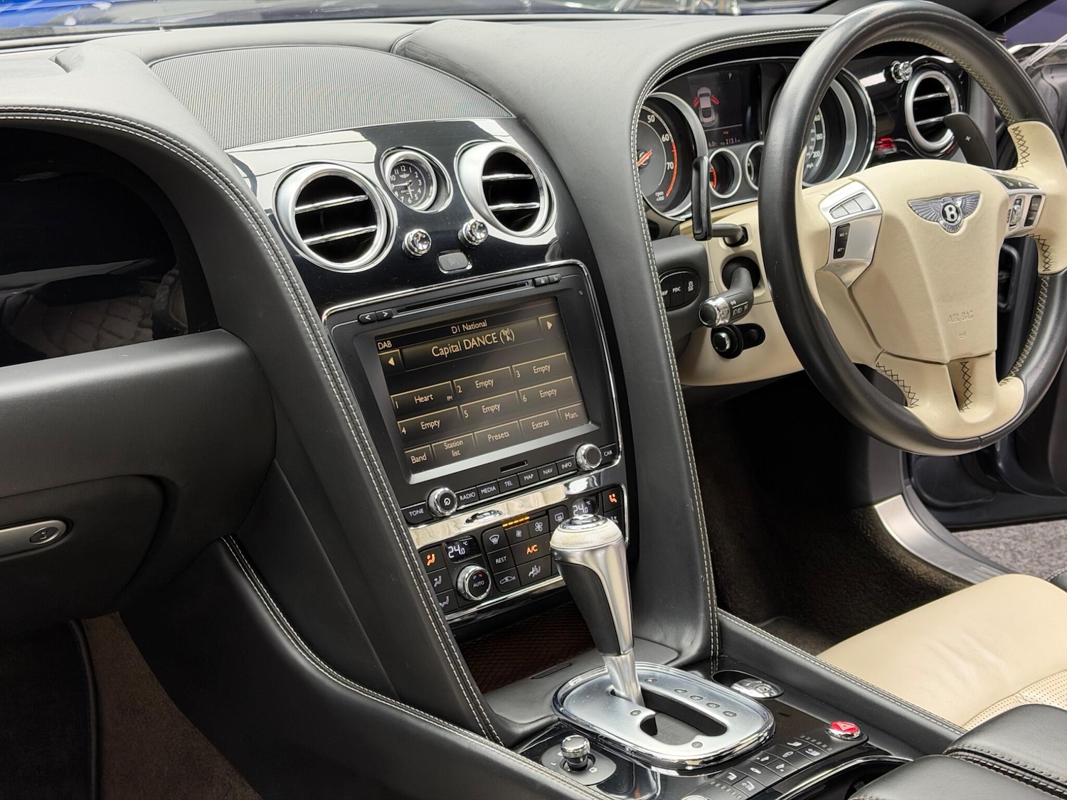 Used Bentley Continental 2014 for sale - 77229823: Photo 14