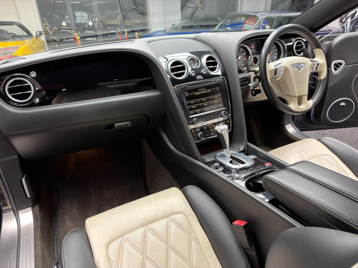 Used Bentley Continental 2014 for sale - 77229823: Photo 17