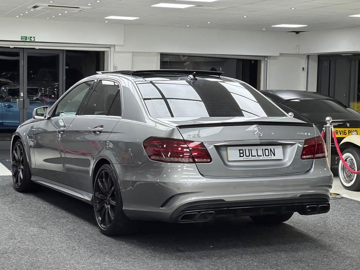 Used Mercedes-Benz E Class 2013 for sale - 76584920: Photo 4