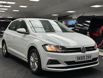 Used Volkswagen Polo 2019 for sale - 76585306: Photo