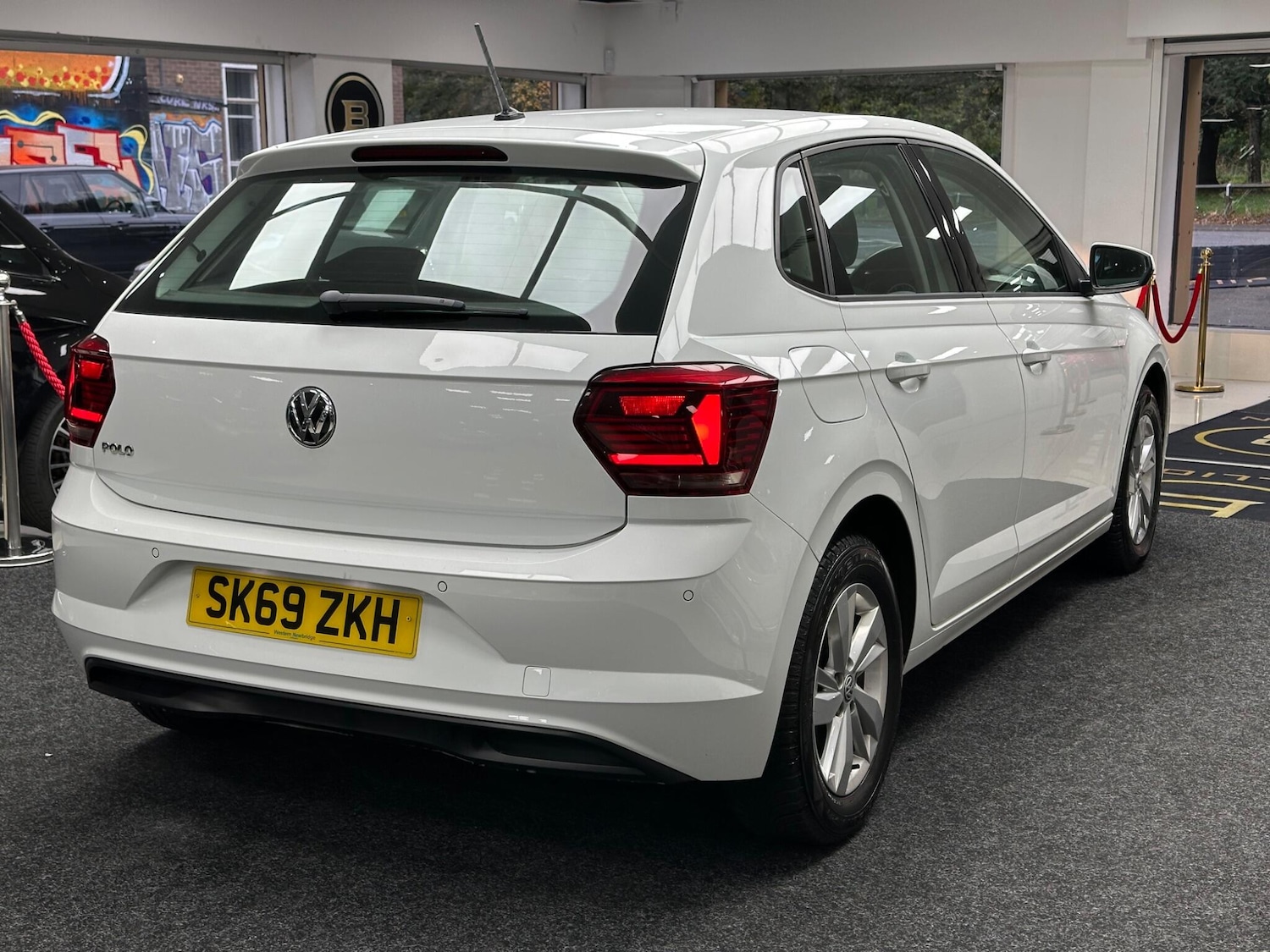 Used Volkswagen Polo 2019 for sale - 76585306: Photo 3