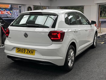 Used Volkswagen Polo 2019 for sale - 76585306: Photo