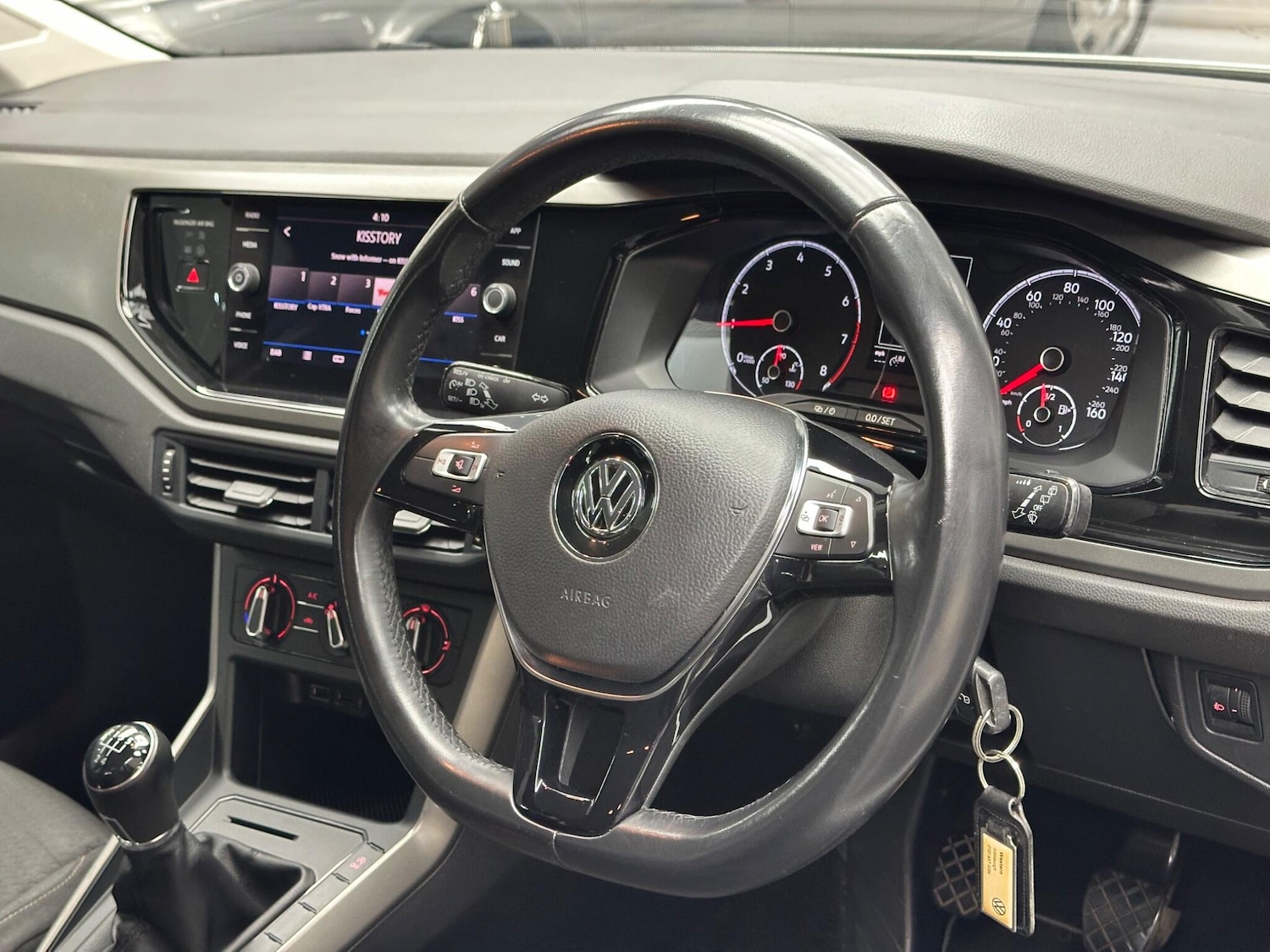 Used Volkswagen Polo 2019 for sale - 76585306: Photo 8