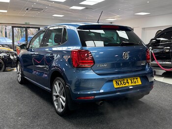 Used Volkswagen Polo 2014 for sale - 77345203: Photo