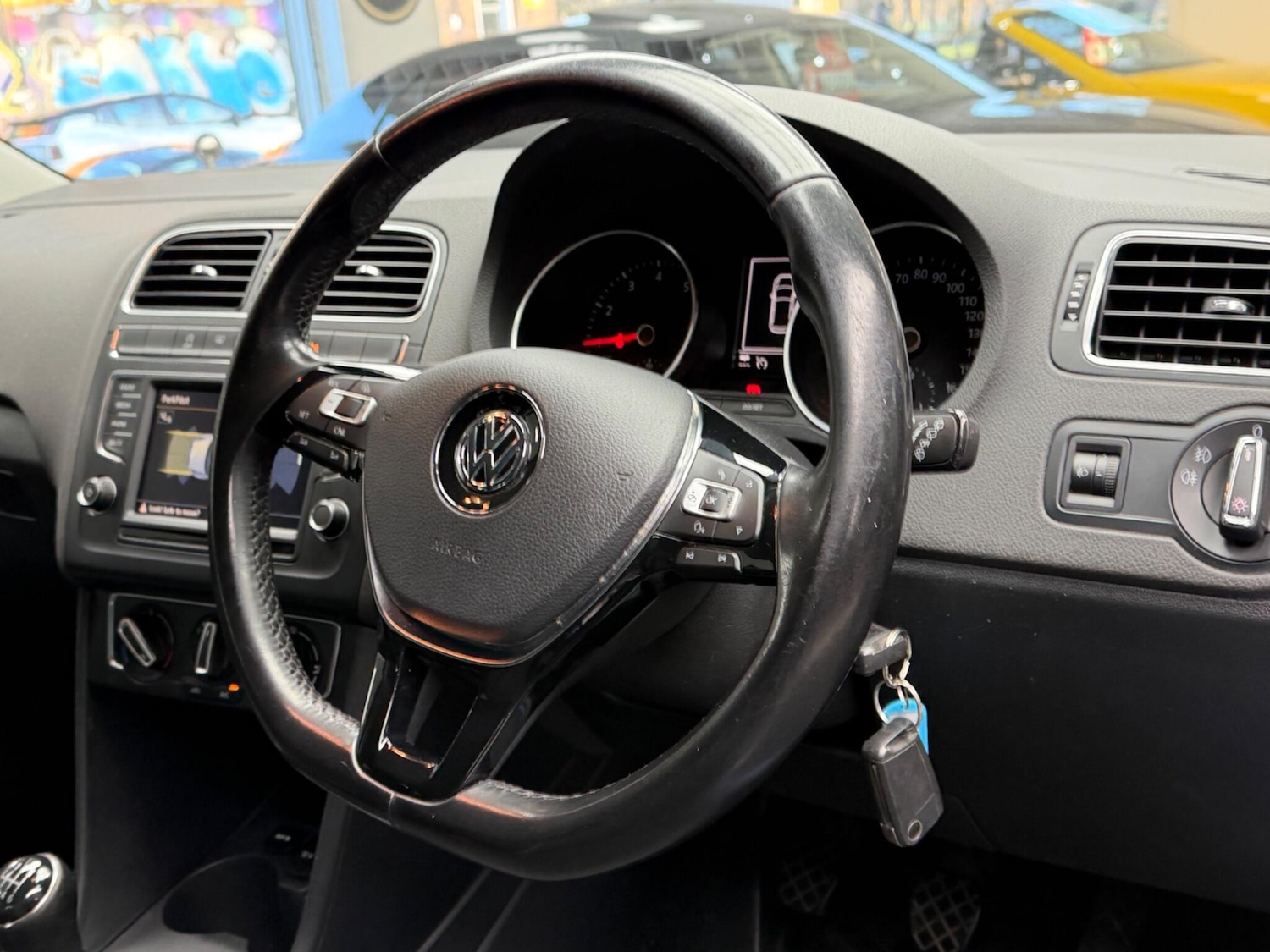 Used Volkswagen Polo 2014 for sale - 77345203: Photo 8