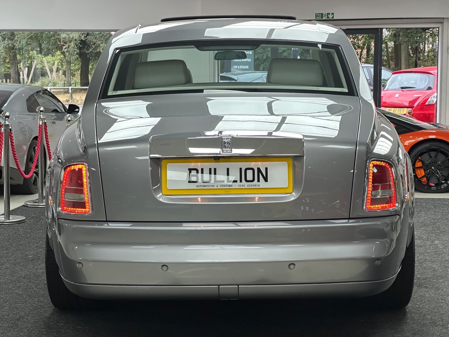 Used Rolls-Royce Phantom for sale - 76585489: Photo 6