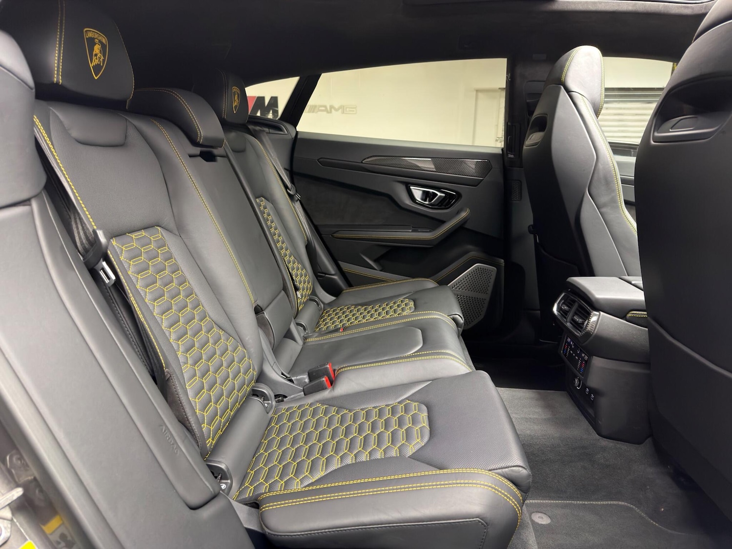 Used Lamborghini Urus 2022 for sale - 77523831: Photo 12