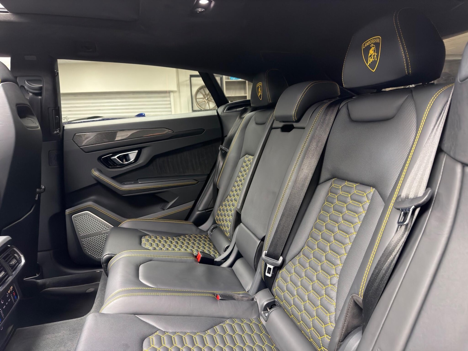 Used Lamborghini Urus 2022 for sale - 77523831: Photo 18