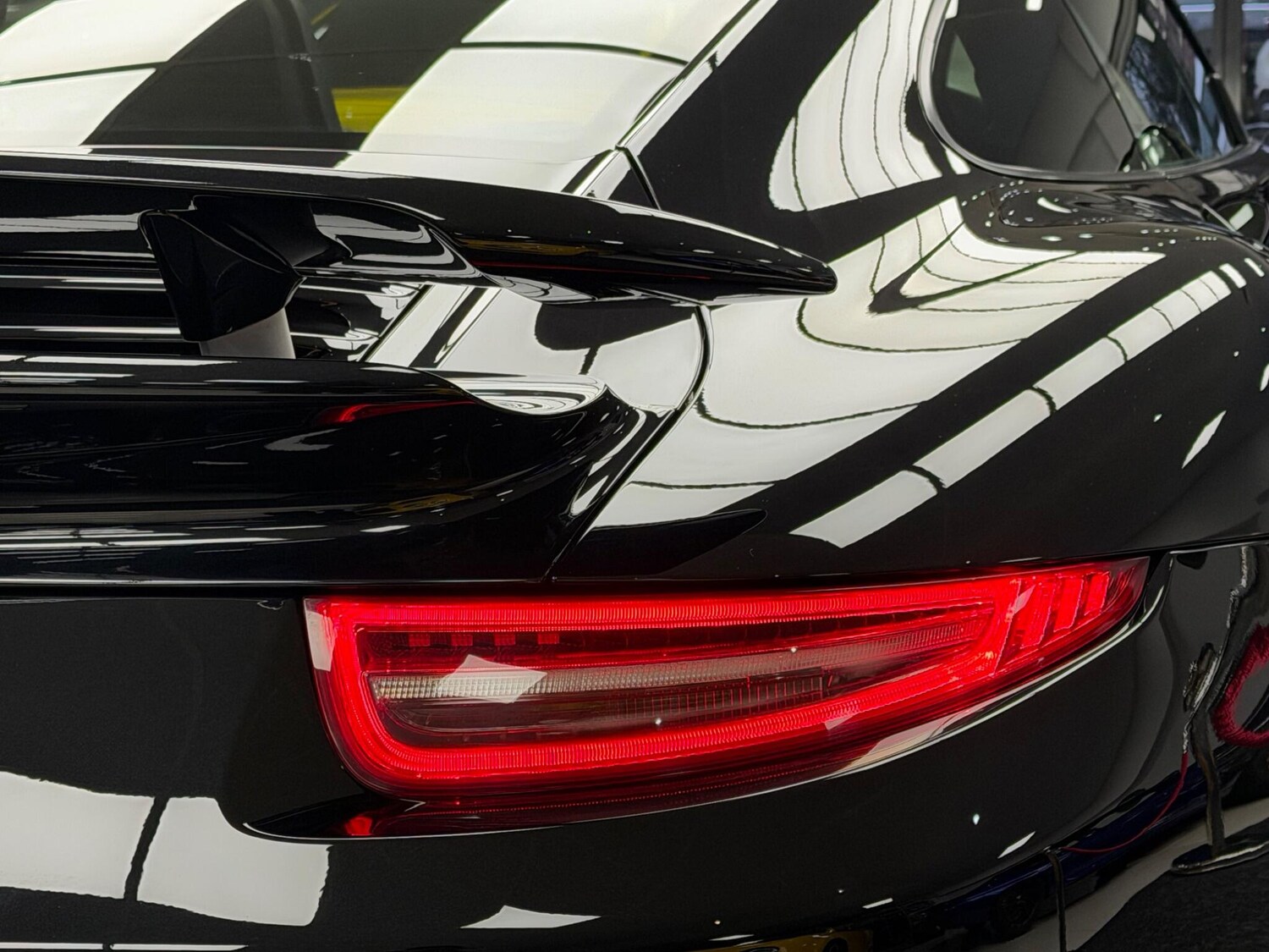 Used Porsche 911 for sale - 77359165: Photo 28