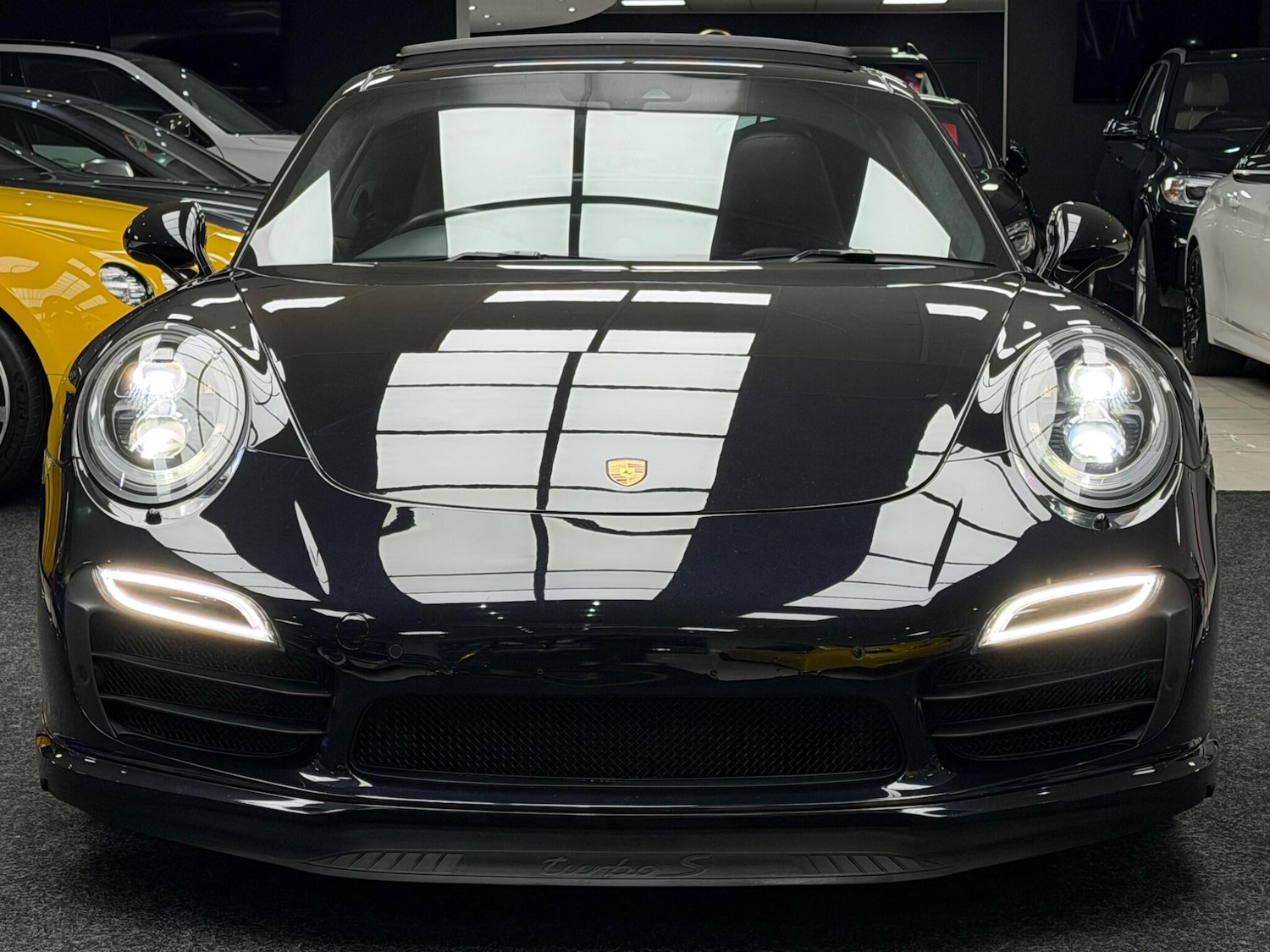 Used Porsche 911 for sale - 77359165: Photo 5