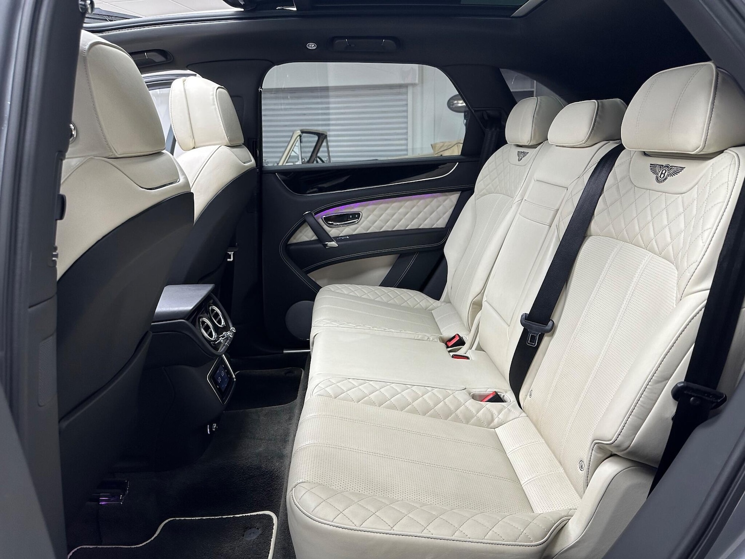 Used Bentley Bentayga 2018 for sale - 77040754: Photo 15