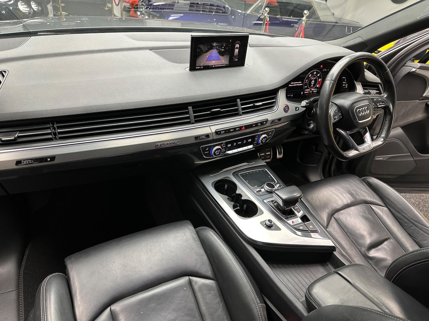 Used Audi SQ7 2018 for sale - 76824665: Photo 15