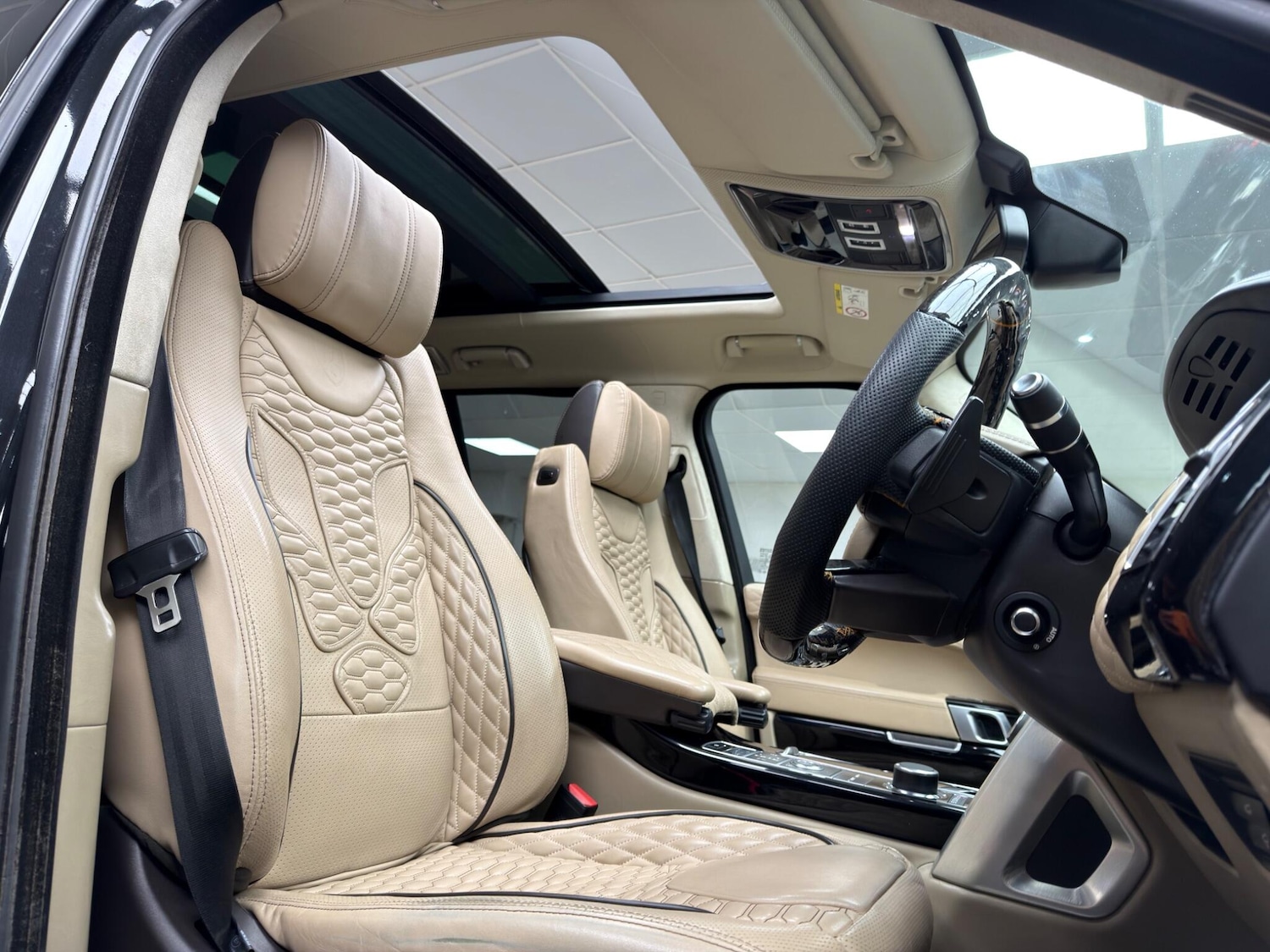 Used Land Rover Range Rover 2014 for sale - 77279049: Photo 10