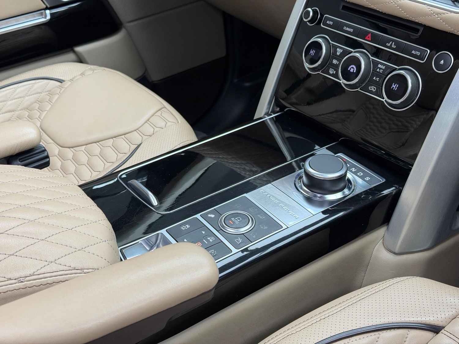 Used Land Rover Range Rover 2014 for sale - 77279049: Photo 17