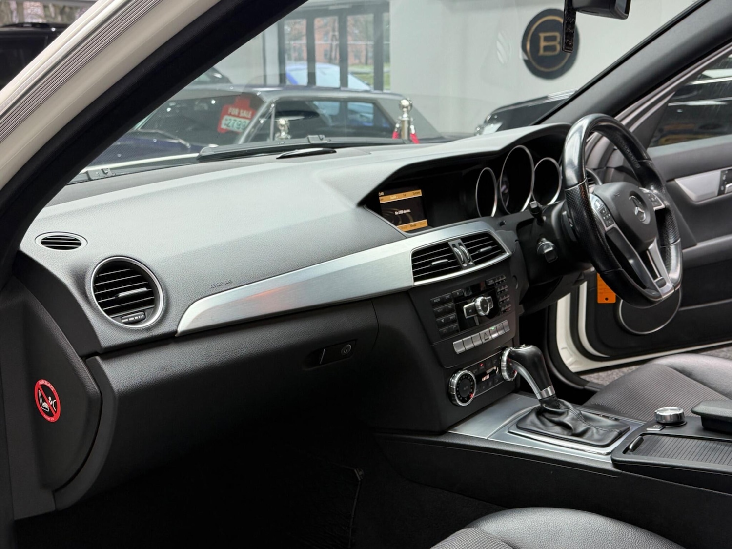 Used Mercedes-Benz C Class 2012 for sale - 77331493: Photo 12