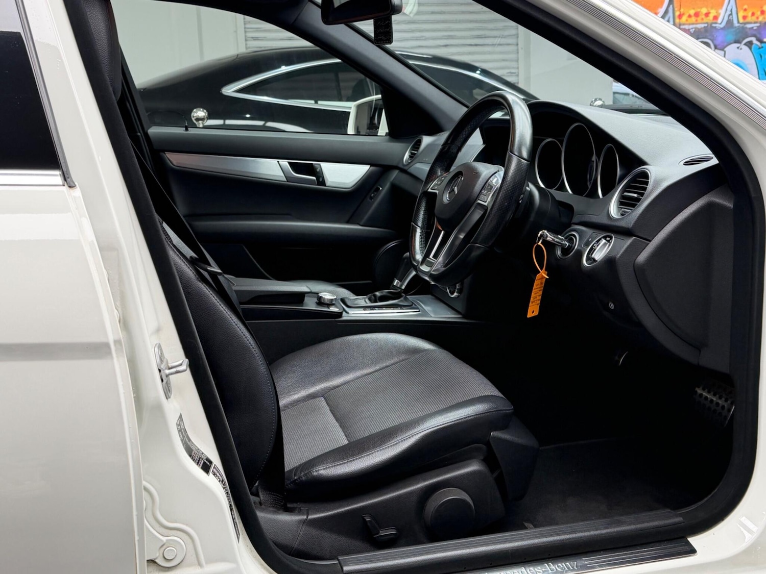 Used Mercedes-Benz C Class 2012 for sale - 77331493: Photo 7