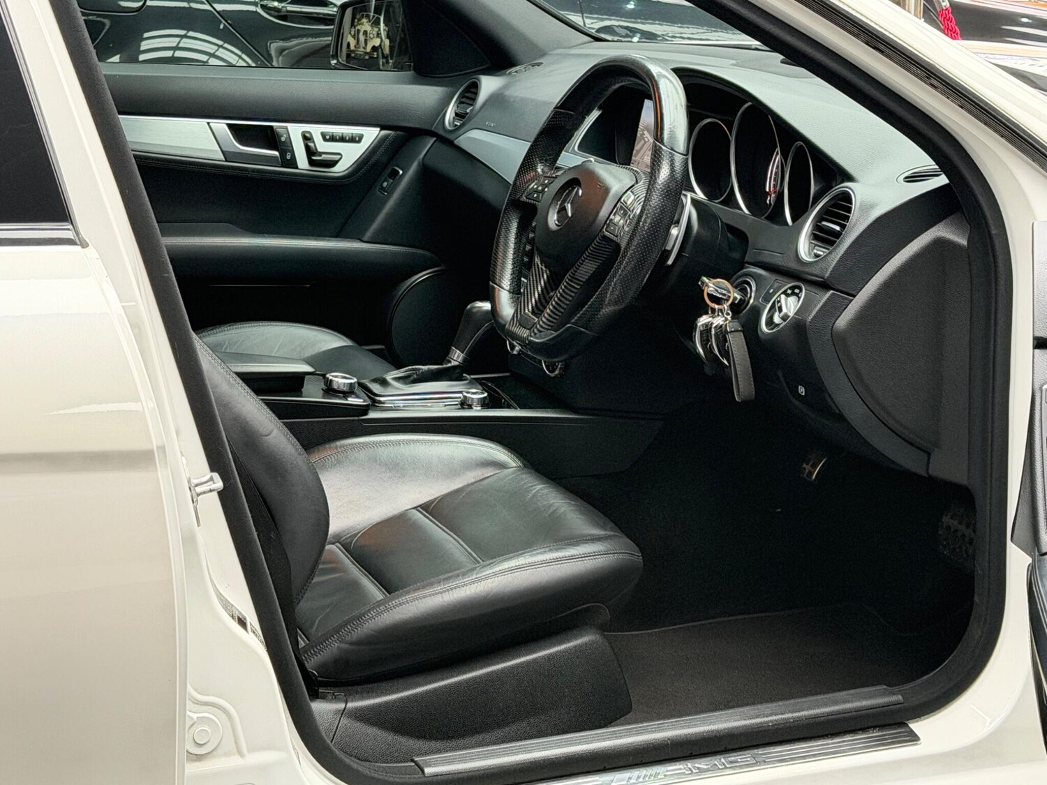 Used Mercedes-Benz C Class 2013 for sale - 77737816: Photo 7