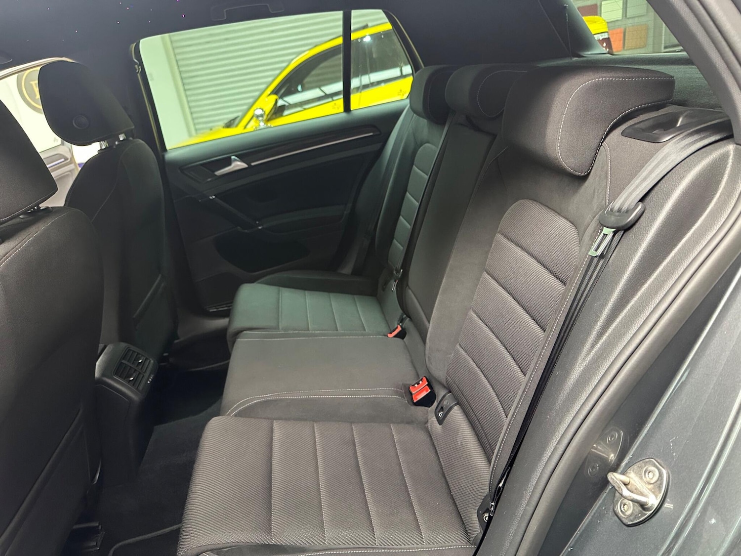 Used Volkswagen Golf 2018 for sale - 76592718: Photo 14