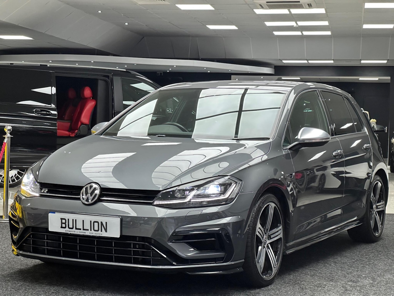 Used Volkswagen Golf 2018 for sale - 76592718: Photo 2