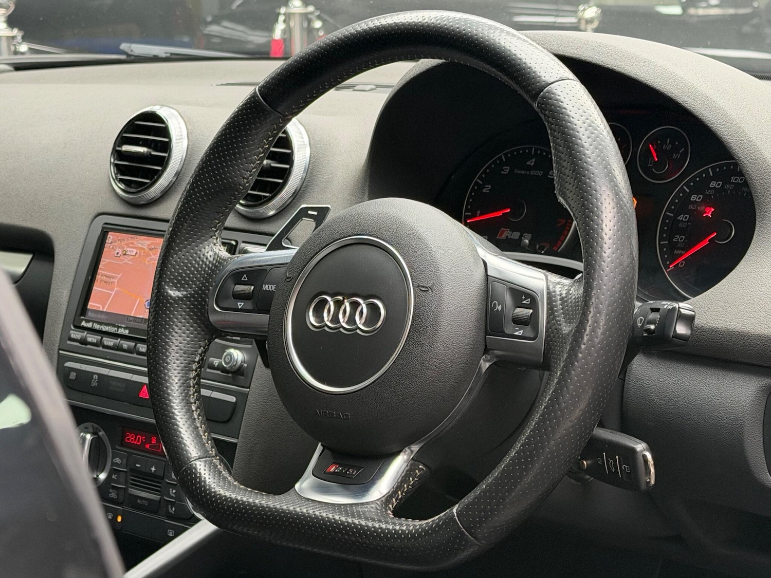 Used Audi RS3 2013 for sale - 77166551: Photo 9