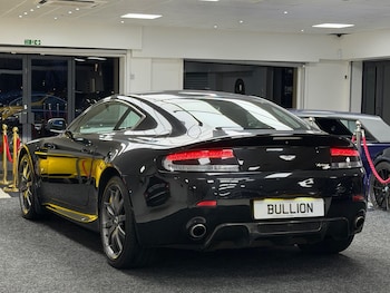 Used Aston Martin Vantage 2009 for sale - 77510167: Photo