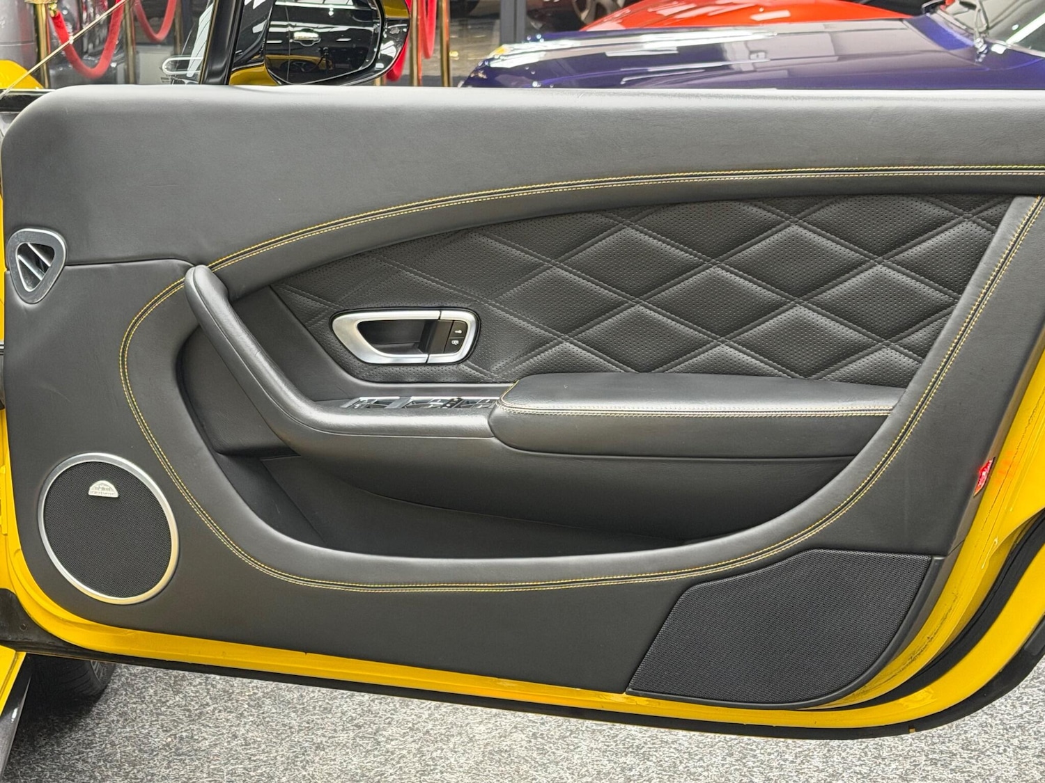 Used Bentley Continental 2014 for sale - 77109510: Photo 10