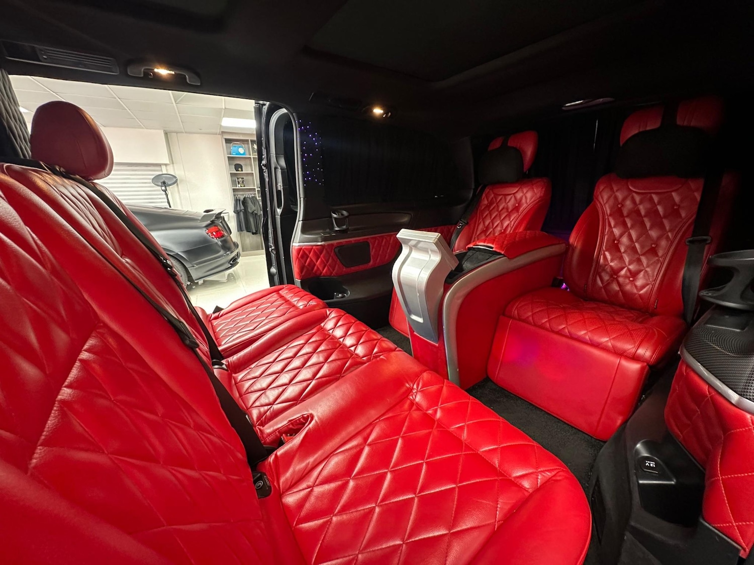 Used Mercedes-Benz V-Class 2018 for sale - 76743218: Photo 20