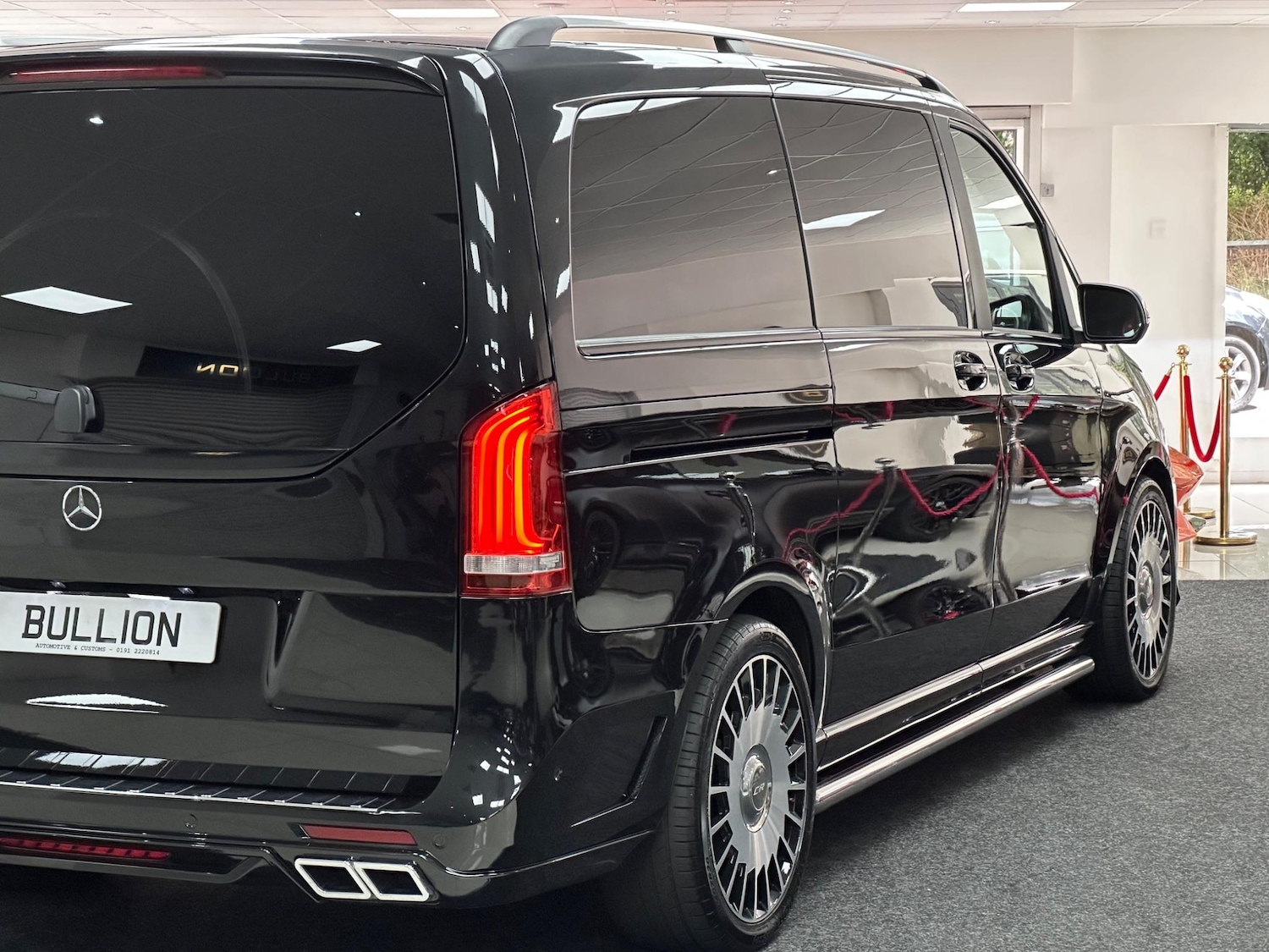 Used Mercedes-Benz V-Class 2018 for sale - 76743218: Photo 23