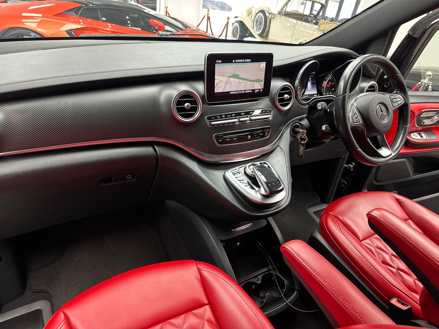 Used Mercedes-Benz V-Class 2018 for sale - 76743218: Photo 24