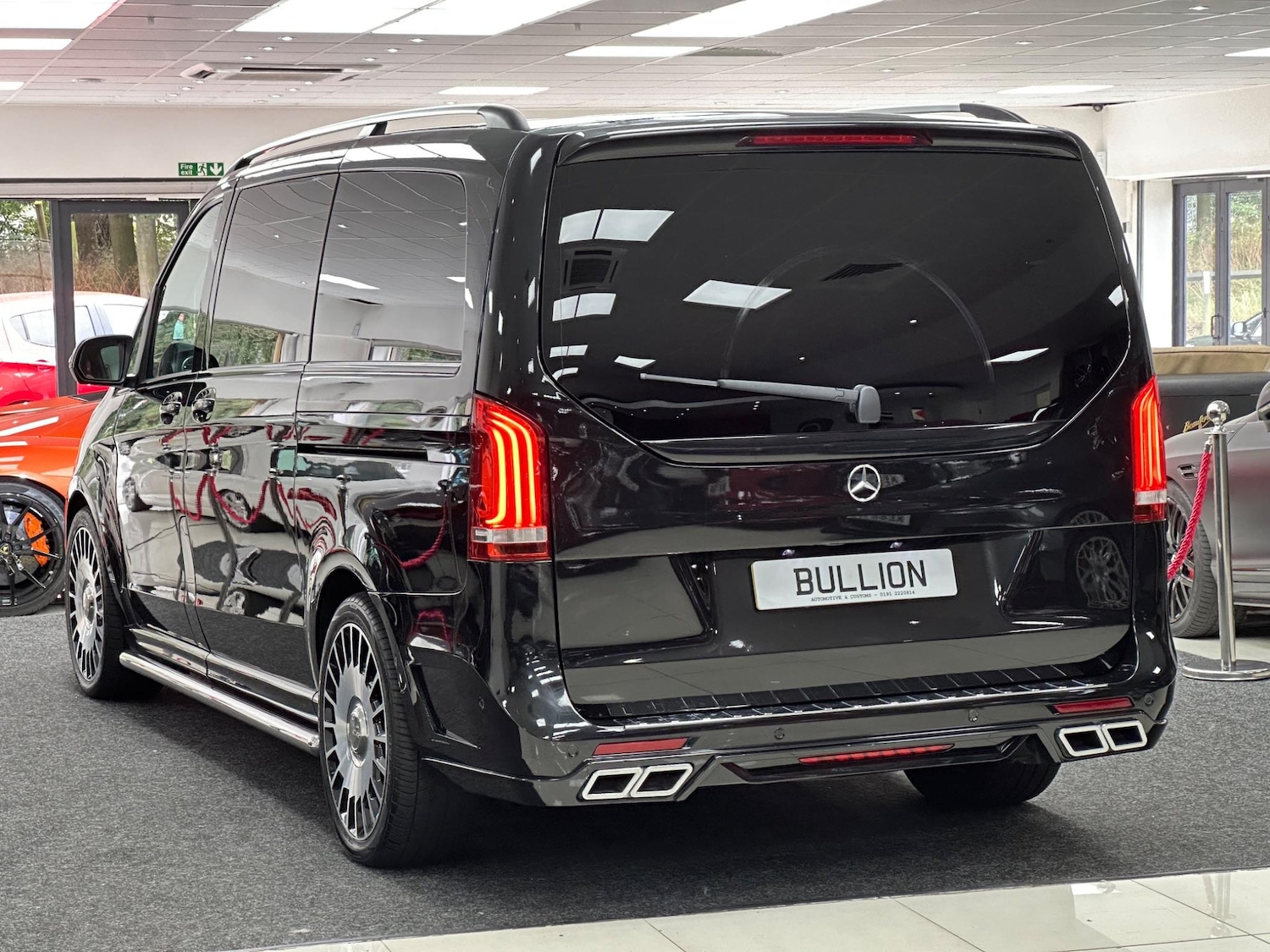 Used Mercedes-Benz V-Class 2018 for sale - 76743218: Photo 5