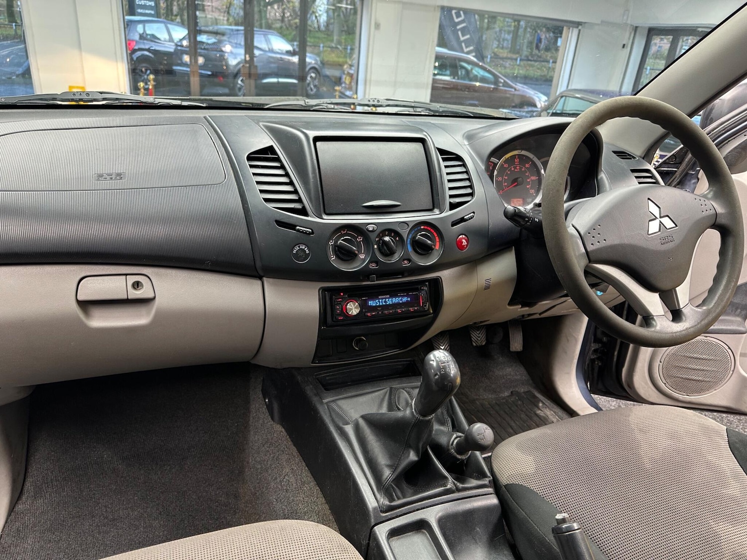 Used Mitsubishi L200 2011 for sale - 76592120: Photo 11