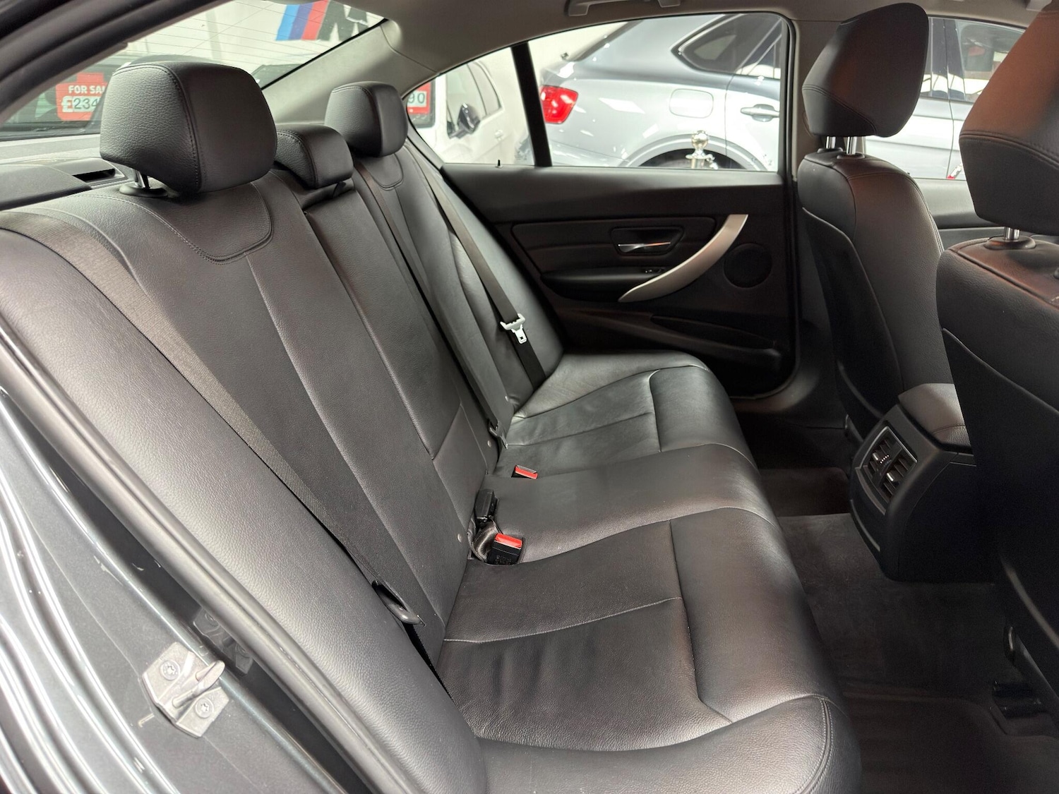 Used BMW 3 Series 2017 for sale - 76936305: Photo 11