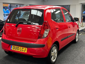 Used Hyundai i10 2010 for sale - 76620398: Photo