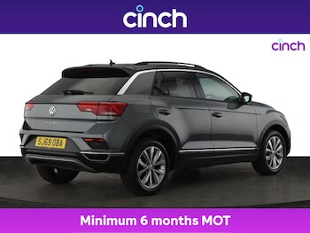 Used Volkswagen T-Roc 2019 for sale - 75560979: Photo