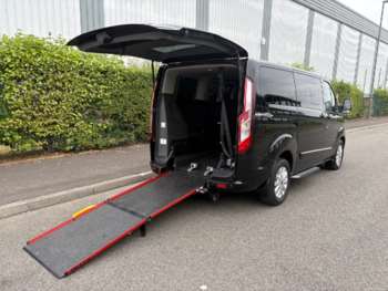 Used Ford Tourneo Custom 2019 for sale - 74937470: Photo