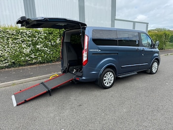 Used Ford Tourneo Custom 2022 for sale - 78542607: Photo